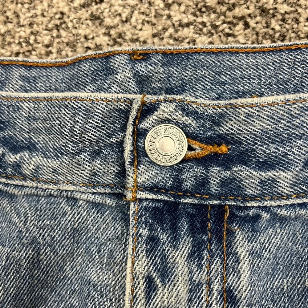 vintage LEVIS jeans 36X29 505 Light Wash Straight Leg faded Distressed Grunge